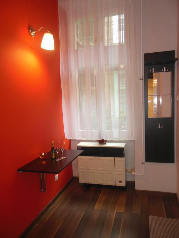 Miniapartman Budapest Eksteriør billede